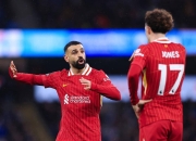 转会悬念上演利物浦瓜帅迎着风惊魂舞姿的简单介绍